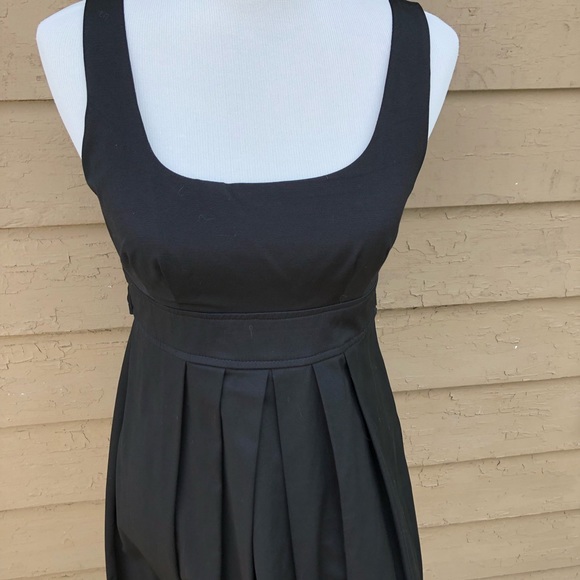 ☀️☀️☀️ 4/$20 NWT! BCX silk-feel pleated fit and flare party! - Picture 2 of 6